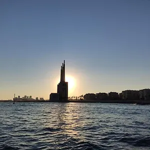 Dado De Baja Hotel en barco Badalona