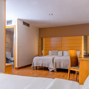 Serrano Hotel